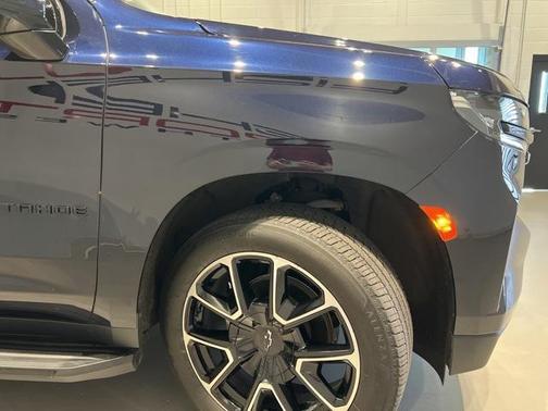 2023 Chevrolet Tahoe 4WD RST