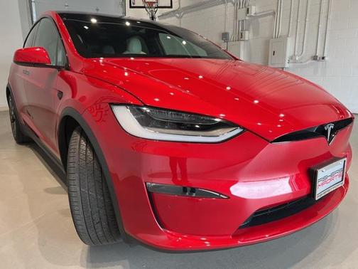 2022 Tesla Model X Plaid Tri Motor All-Wheel Drive