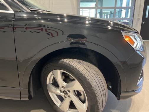 2022 Audi Q3 40 Premium Plus