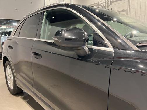 2022 Audi Q3 40 Premium Plus