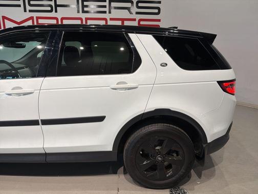 2022 Land Rover Discovery Sport S