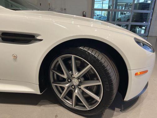 2013 Aston Martin V8 Vantage Base