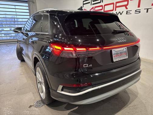 2023 Audi Q4 e-tron Prestige 50 quattro