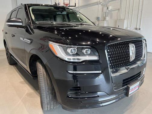 2023 Lincoln Navigator Reserve