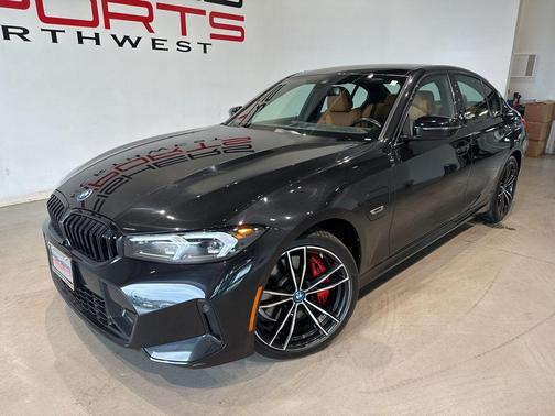 2023 BMW 330e xDrive