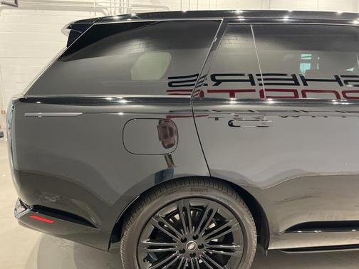 2023 Land Rover Range Rover P530 SE