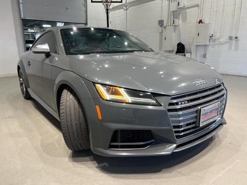 2018 Audi TTS 2.0T
