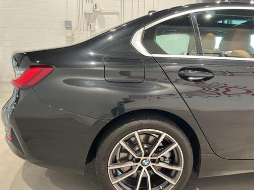 2022 BMW 330 xDrive