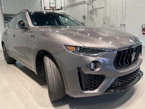 2022 Maserati Levante Modena