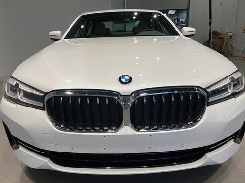 2022 BMW 530 i xDrive