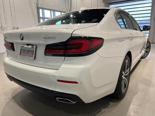 2022 BMW 530 i xDrive