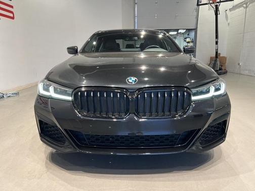 2022 BMW 530 i xDrive