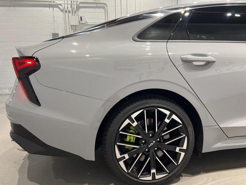 2025 Kia K5 GT