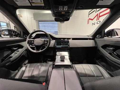 2024 Land Rover Range Rover Evoque Core S