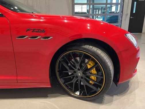 2022 Maserati Ghibli F Tributo