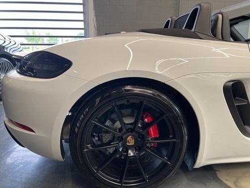 2024 Porsche 718 Boxster GTS 4.0