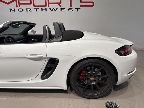 2024 Porsche 718 Boxster GTS 4.0