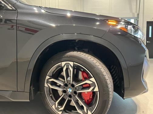 2024 BMW X1 M35i