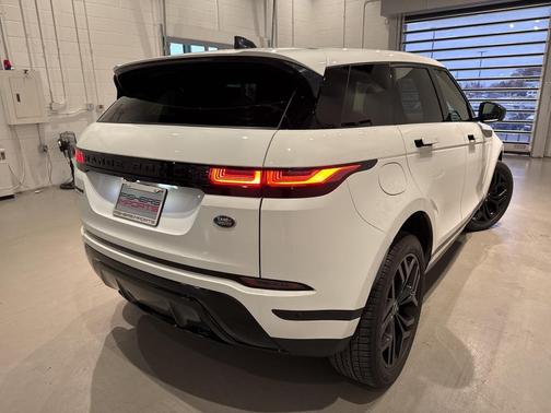 2022 Land Rover Range Rover Evoque S