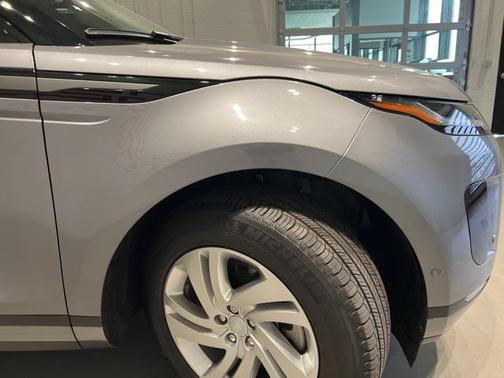 2025 Land Rover Range Rover Evoque Core S
