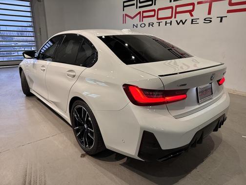 2025 BMW M340 xDrive