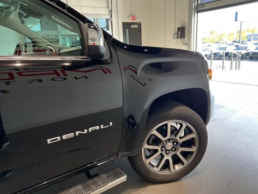 2021 GMC Canyon Denali