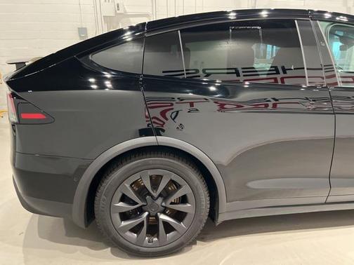 2022 Tesla Model X Dual Motor All-Wheel Drive