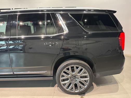 2025 GMC Yukon Denali Ultimate