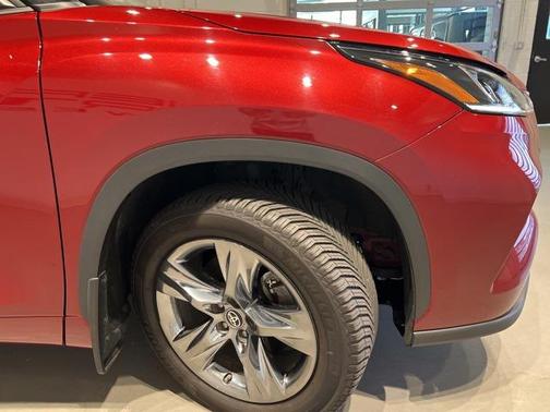 2020 Toyota Highlander Platinum