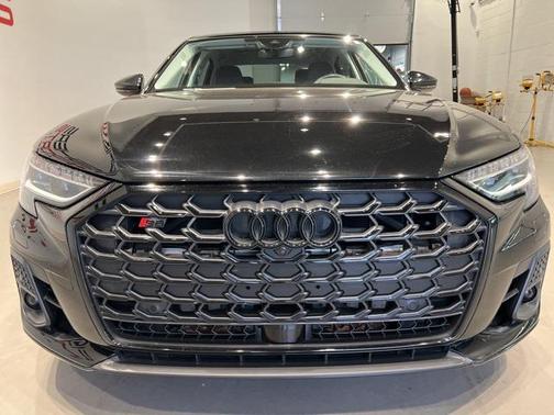2023 Audi S8 4.0T