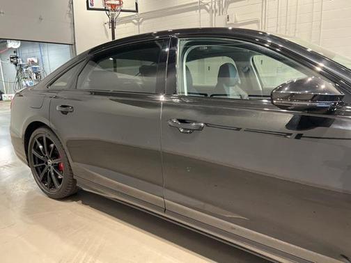 2023 Audi S8 4.0T