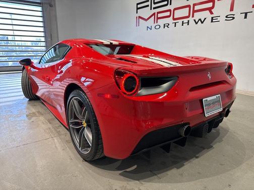 2018 Ferrari 488 Spider Base
