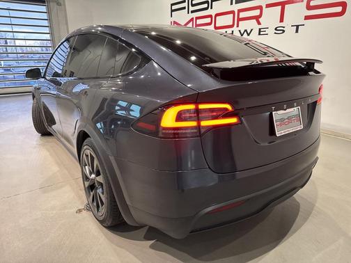 2024 Tesla Model X Long Range