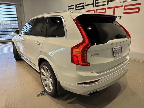 2020 Volvo XC90 Hybrid T8 Inscription 7 Passenger