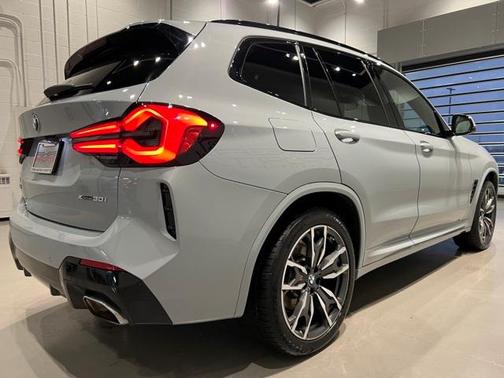 Photo 4 of 64 of 2022 BMW X3 xDrive30i