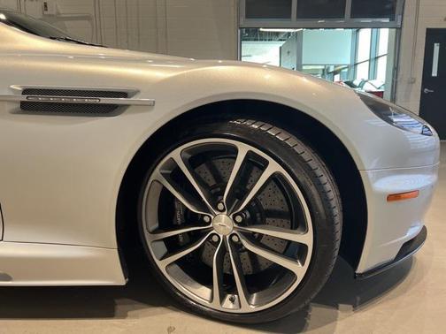 2010 Aston Martin DBS Volante
