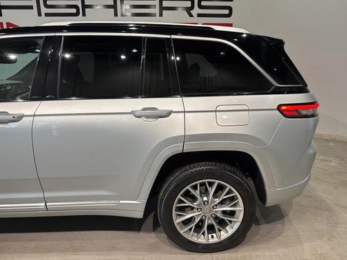 2022 Jeep Grand Cherokee 4xe Summit