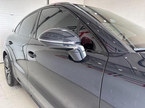 2022 Porsche Cayenne Turbo