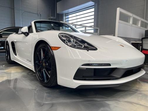 2024 Porsche 718 Boxster GTS 4.0