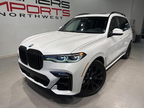 2020 BMW X7 M50i