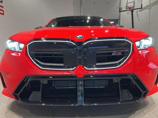 2025 BMW M5 Base
