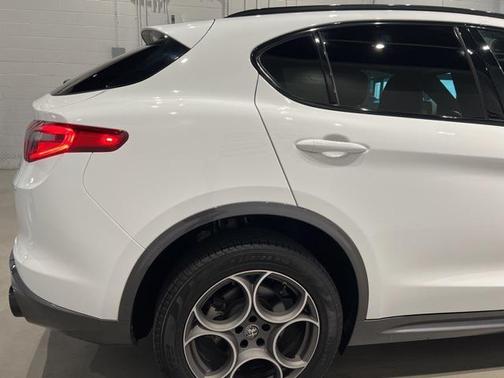 2023 Alfa Romeo Stelvio Ti