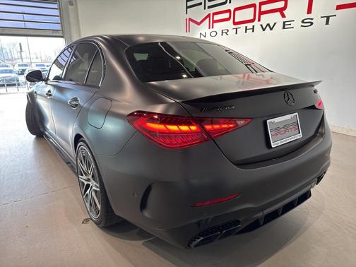 2024 Mercedes-Benz AMG C 63 S E Performance