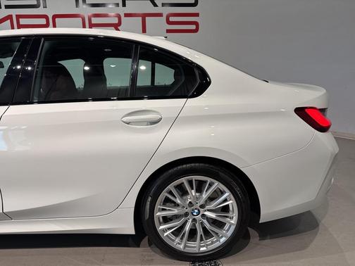 2023 BMW 330 330i