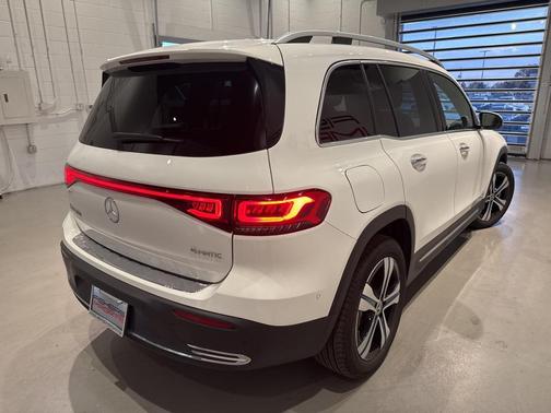 2023 Mercedes-Benz EQB 300 4MATIC