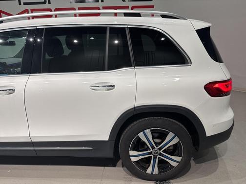 2023 Mercedes-Benz EQB 300 4MATIC