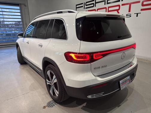 2023 Mercedes-Benz EQB 300 4MATIC