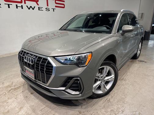 2020 Audi Q3 45 S line Premium