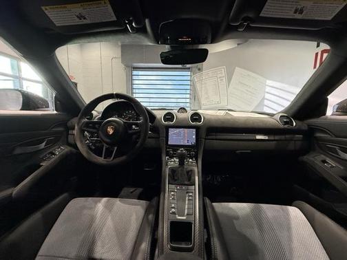 2023 Porsche 718 Cayman GT4 RS