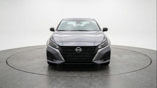 Gun Metallic 2025 Nissan Altima SV FWD